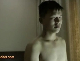 同性亚洲熊自我愉悦会话 singapore muscle gay porn