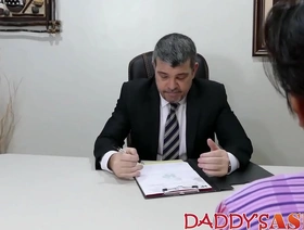 瘦亚洲twink在工作场所中肛门肛门 japan output gay porn