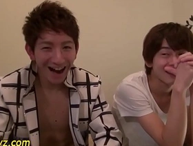 日本twink在个人训练期间拍摄暨 koudai japan gay porn