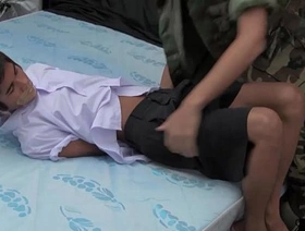 同性恋亚洲twinks进行无鞍性爱 hot gay scene porn