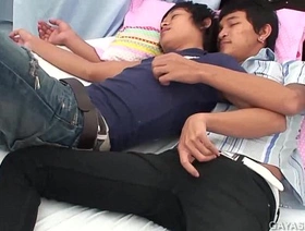 古怪的亚洲人喜欢无鞍性爱和水上运动 japan glossmen joyful porn