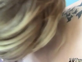 亚洲男同性恋男孩在热气腾腾的性爱会议上纹身 chinese teen gay sex porn