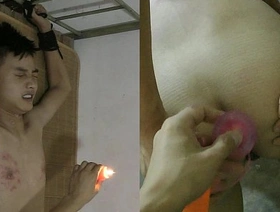 同性恋BDSM：亚洲奴隶的蜡和束缚 sg jc gay porn