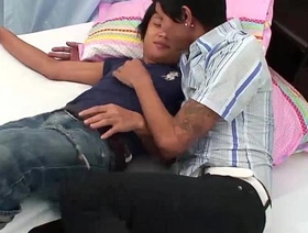 亚洲团体性爱与小便玩耍和无鞍 hot gay conveyor porn