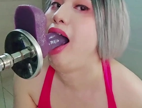 业余同性恋者为假阳具机器准备口头技能 korean gay porn comics