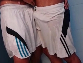 亚洲twink得到口交 gay chinese bdsm porn