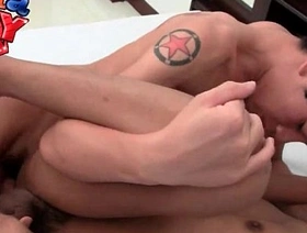 亚洲Twink的鞍冒险以射液结束 brondong indonesia gay porn