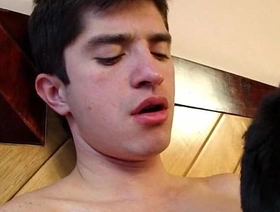 裸露的twinks在红发浪漫中变得疯狂 hot korean gay sex porn