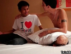 同性恋twinks参与69位 asia blissful porn tube