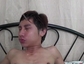 无鞍同性恋twinks沉迷于口腔愉悦 japan joyous sleep porn