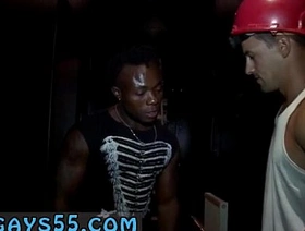 巴西同性恋者第一次探索肛交 twitter better half gay porn