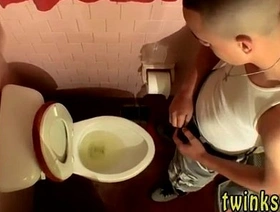 第一次同性恋Twink在高清图片中分享了他的淫荡的欲望 asia daddy gay porn