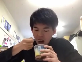 日本男孩在bukkake无尽视频中变得疯狂 hot porn indian gay