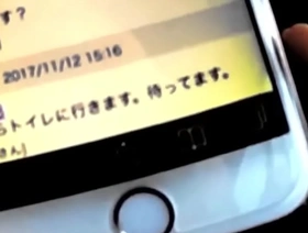 日本男子在厕所里等着裸体 singapore gay sex porn