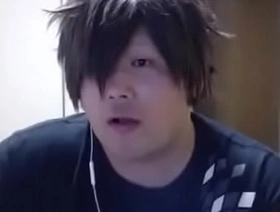 日本独奏男孩探索古怪的猪游戏 korean gay soldier porn