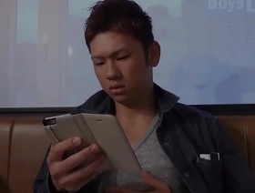 年轻的日本男子在镜头上的爆炸性首次射精 korean rare gay porn