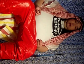 日本男孩的公鸡被穆斯林暨覆盖 taiwan hot gay porn