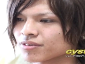 Natsuki在这个亚洲同性恋视频中对振动器和油的自我愉悦 porn jubilant teen japan