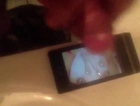 Tomoko Kawas的可爱日本脸在感性的独奏场景中被暨覆盖 korean blithe porn teen