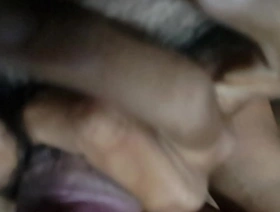 同性恋越南男人向他的主导伴侣提交 china old gay porn