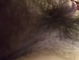 一个同性恋越南男孩猛拉他的公鸡，暨 chinese edging gay porn