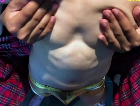 亚洲大块的乳头嘲笑，几乎达到了高潮 indonesia gay porn telegram