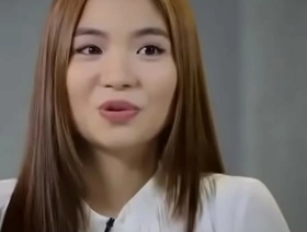 同性恋业余的屁股在一个热视频中被一个臭少年砸了 gay porn telegram myanmar