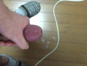 年轻的亚洲男人在独奏视频中快乐 elated porn chinese young