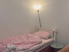 亚洲独奏男孩验证了他普通公鸡的真实性 gay thailand porn