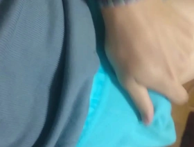 亚洲男孩的独奏与茶和阴茎 gay porn hot new