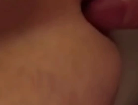 亚洲同性恋使他的屁股充满了暨 brazilian hot gay porn