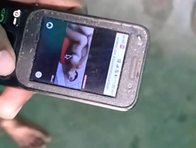 亚洲人被一个大黑公鸡自慰地拿着鸡巴 gay porn men hot